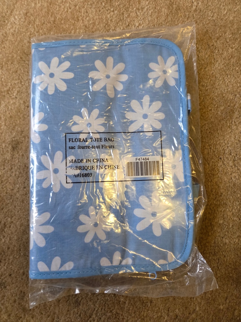2/$20 Floral Tote Bag - Light Blue with White Daisy Print